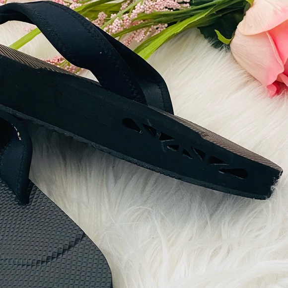 The Healing Sole Palmer Flip Flops - Picture 7 of 13